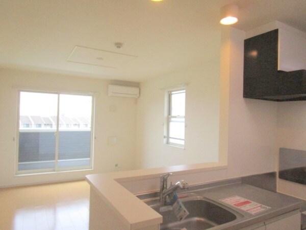 パルコプレッソの物件内観写真