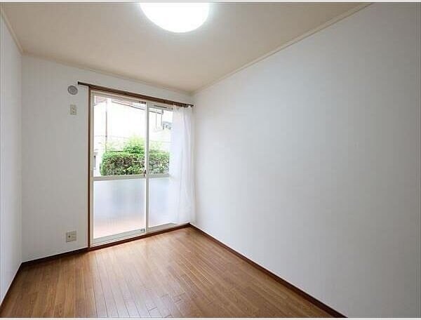 ルミエール安満の物件内観写真