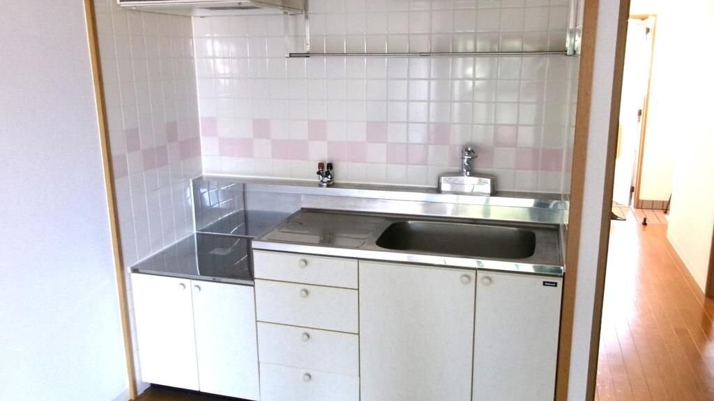 ラフィーネ高塚の物件内観写真