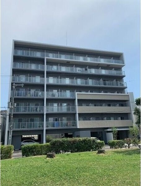 ライブガーデン江坂IXの物件外観写真