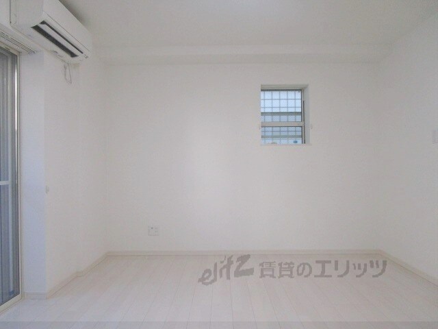 レジデンス千里丘の物件内観写真