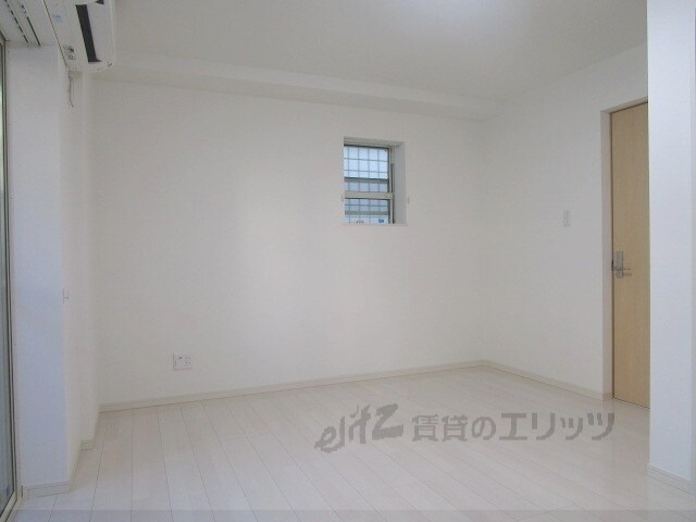 レジデンス千里丘の物件内観写真