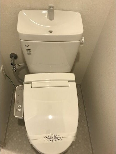 コンフォリア江坂の物件内観写真