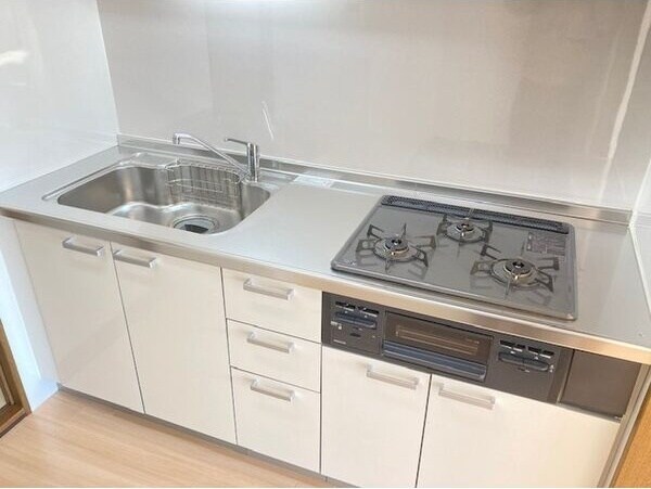 ニチゴマンション2の物件内観写真