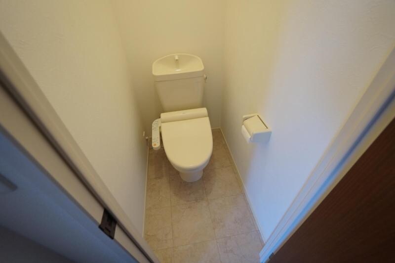 ローズタウンIIIの物件内観写真