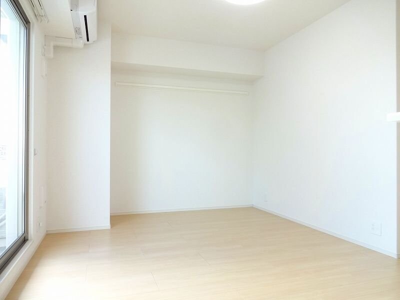 クリント　ブライアントの物件内観写真