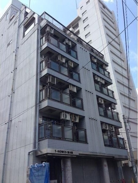 ティーホームズ新大阪の物件外観写真