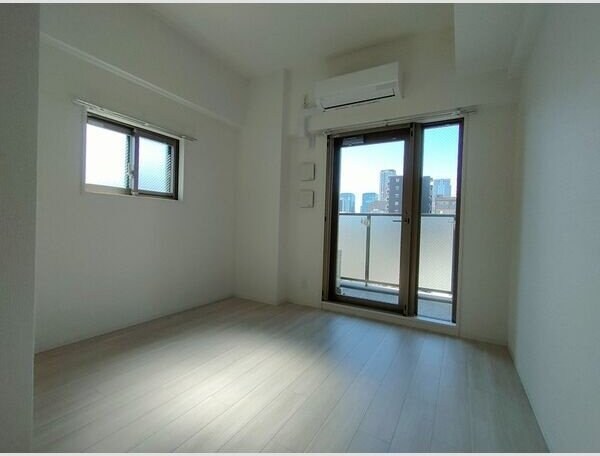 エスリード大阪梅田リュクスの物件内観写真