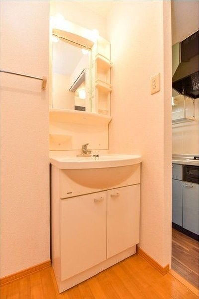 アゼリアコートの物件内観写真