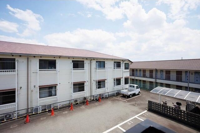 アゼリアコートの物件内観写真