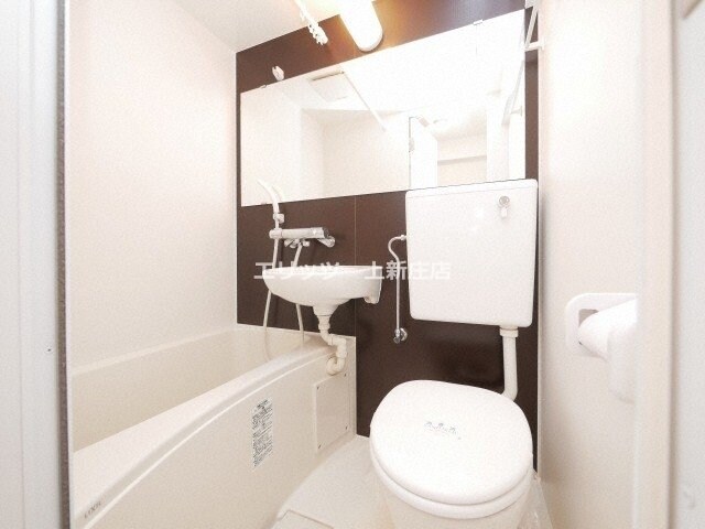 レクシア西中島IIIの物件内観写真