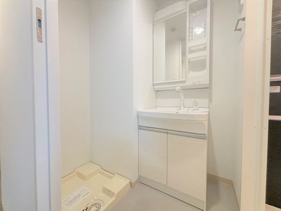 ライブガーデン江坂VIIIの物件内観写真