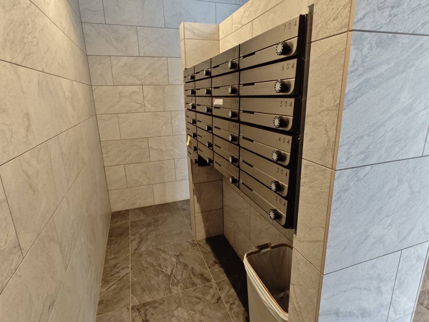 ライブガーデン江坂VIIIの物件内観写真