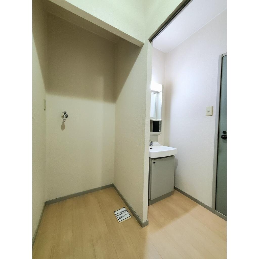 ウエストコートの物件内観写真