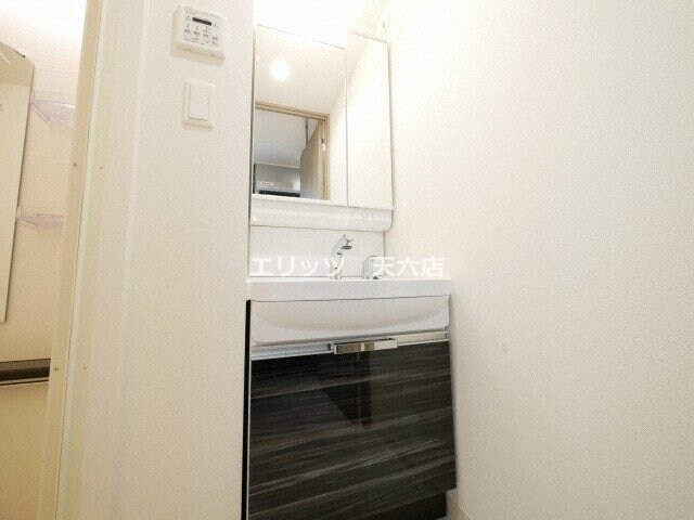 プレサンス天神橋筋六丁目ヴォワールの物件内観写真