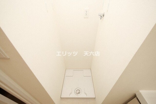 シーズンフラッツ梅田NORTHの物件内観写真