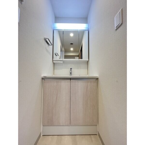 スプランディッド江坂駅前の物件内観写真