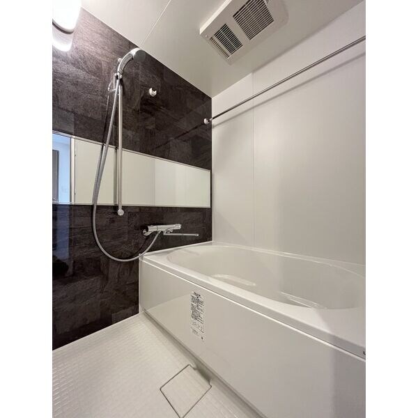 スプランディッド江坂駅前の物件内観写真