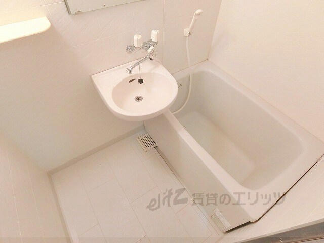 グリーンハイツ豊川Iの物件内観写真