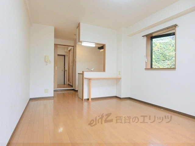 グリーンハイツ豊川Iの物件内観写真