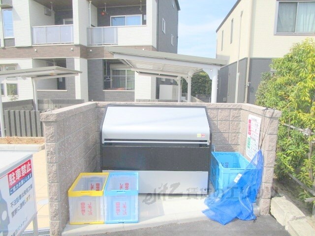 カーサフェリーチェの物件内観写真