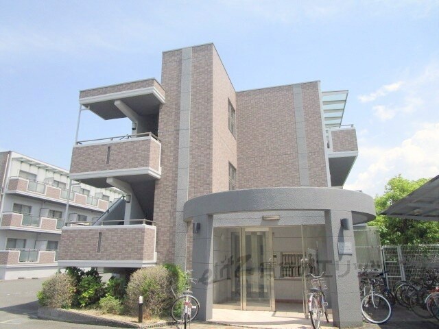 エルカーサ正雀IIの物件外観写真