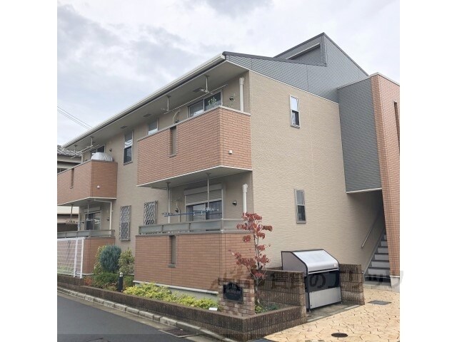 ハイバレーノルドの物件外観写真