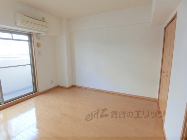 メゾン・ド・ヴィレ茨木の物件内観写真