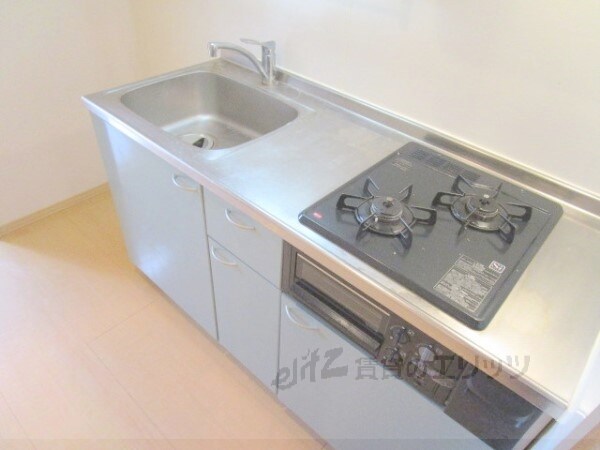 シャトルコートの物件内観写真