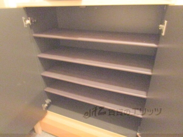 シャトルコートの物件内観写真