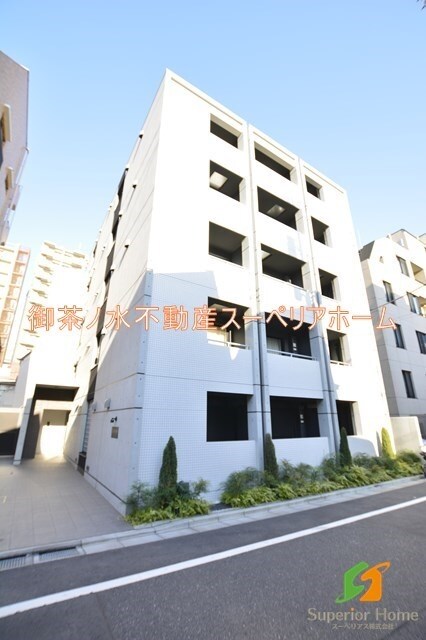 ラクラス四谷三丁目の物件外観写真