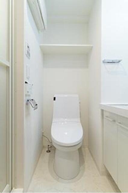 Totsu Residence Kaminarimonの物件内観写真