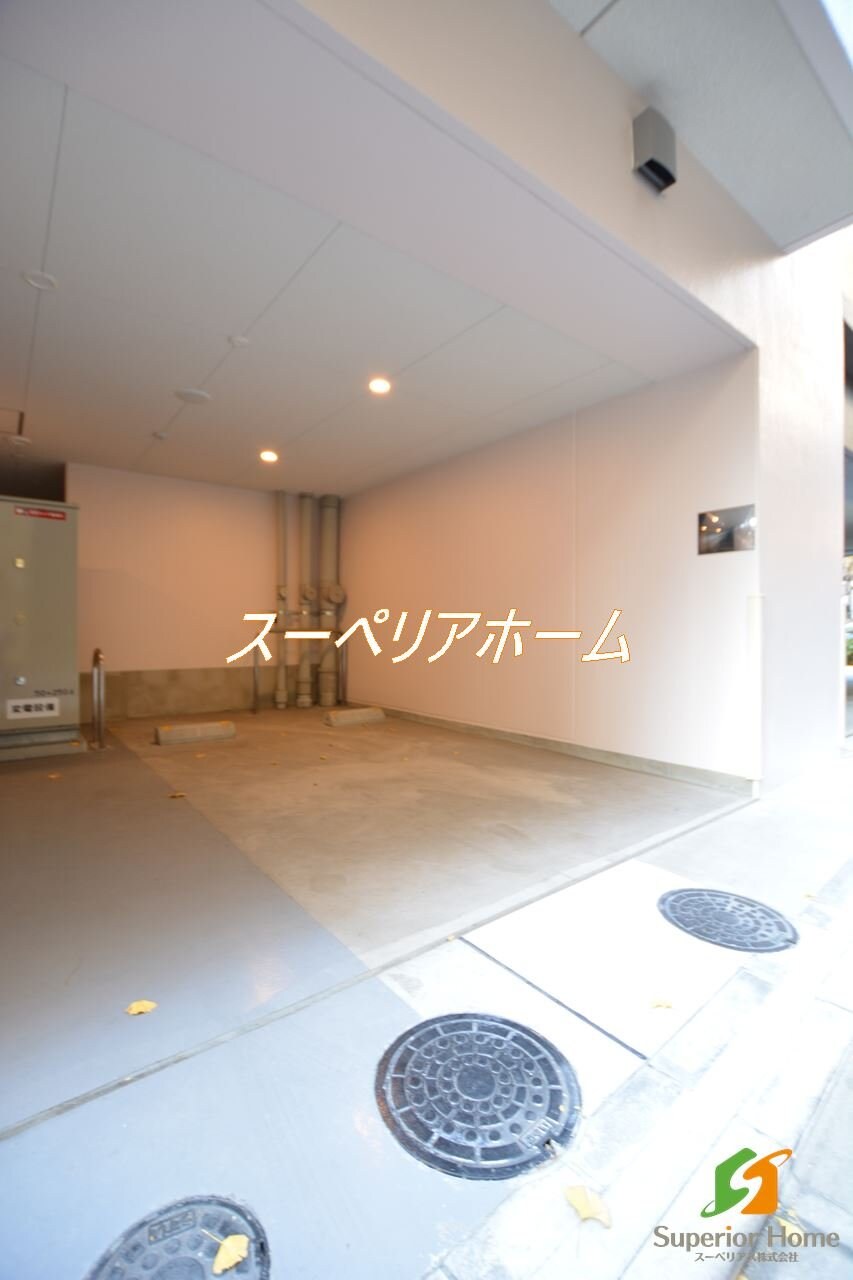 PEAKS神田の物件内観写真