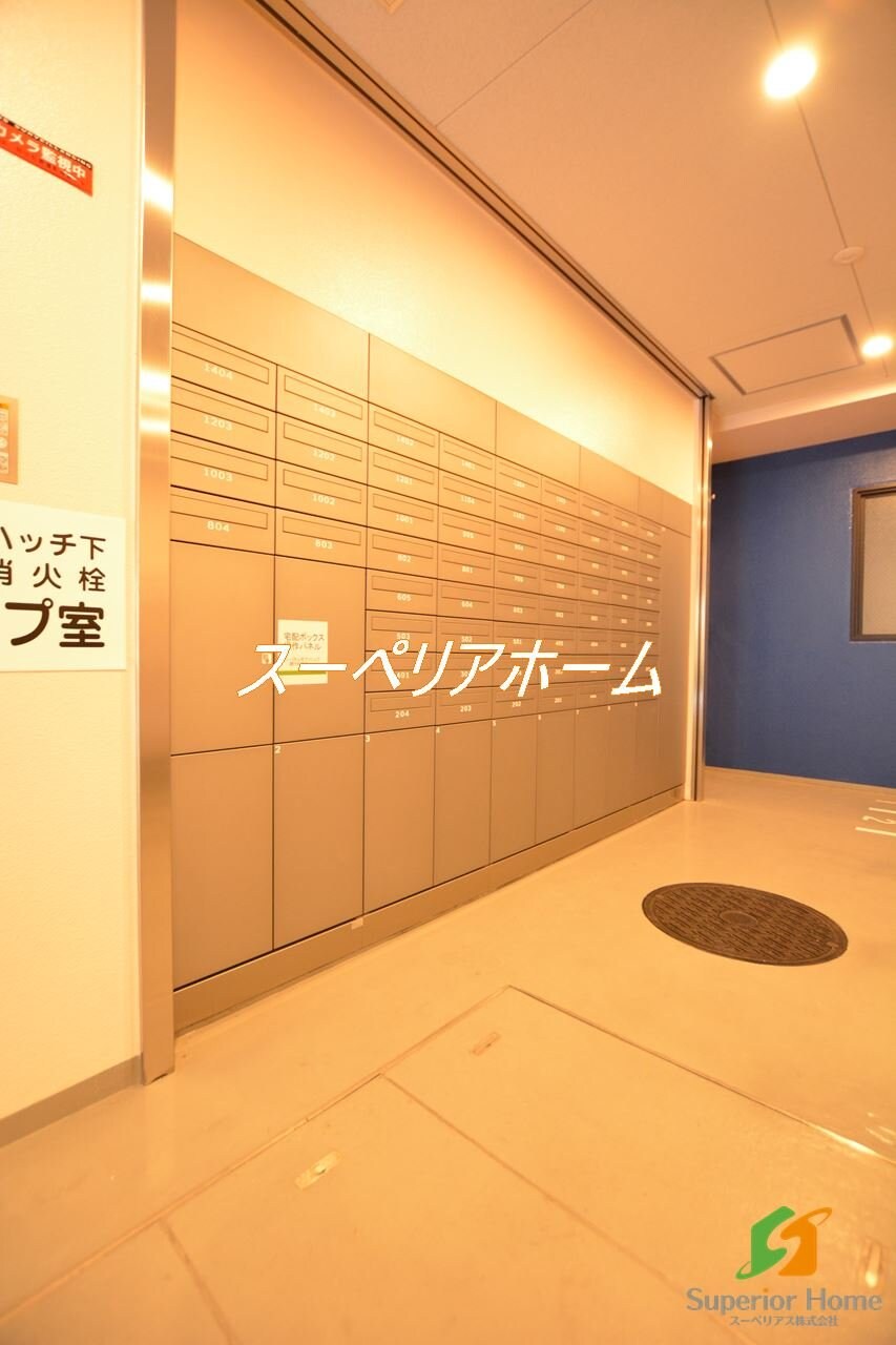 PEAKS神田の物件内観写真