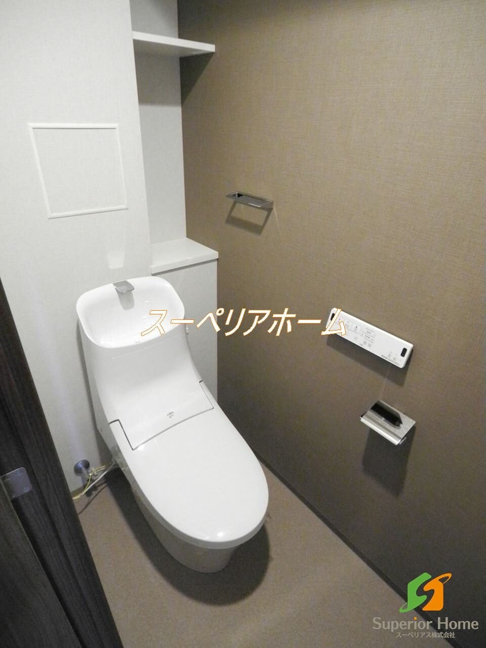 PEAKS神田の物件内観写真