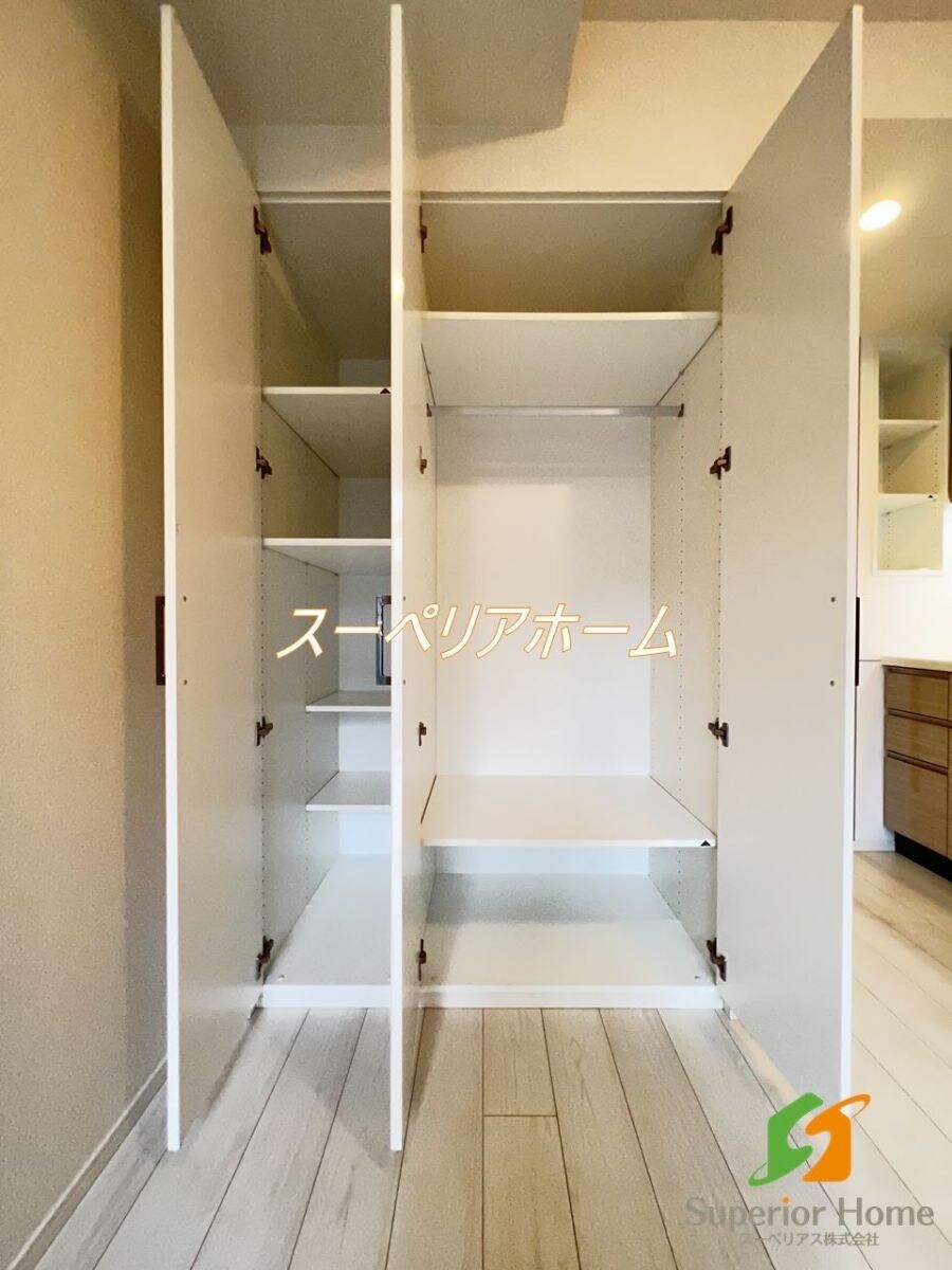 パークアクシス上野三丁目の物件内観写真