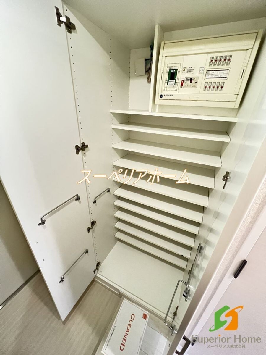 パークアクシス上野三丁目の物件内観写真