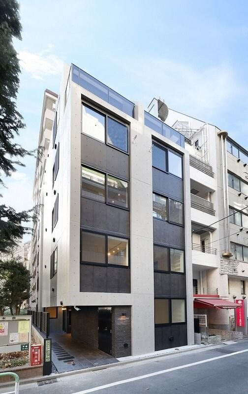 Fullea本郷の物件外観写真