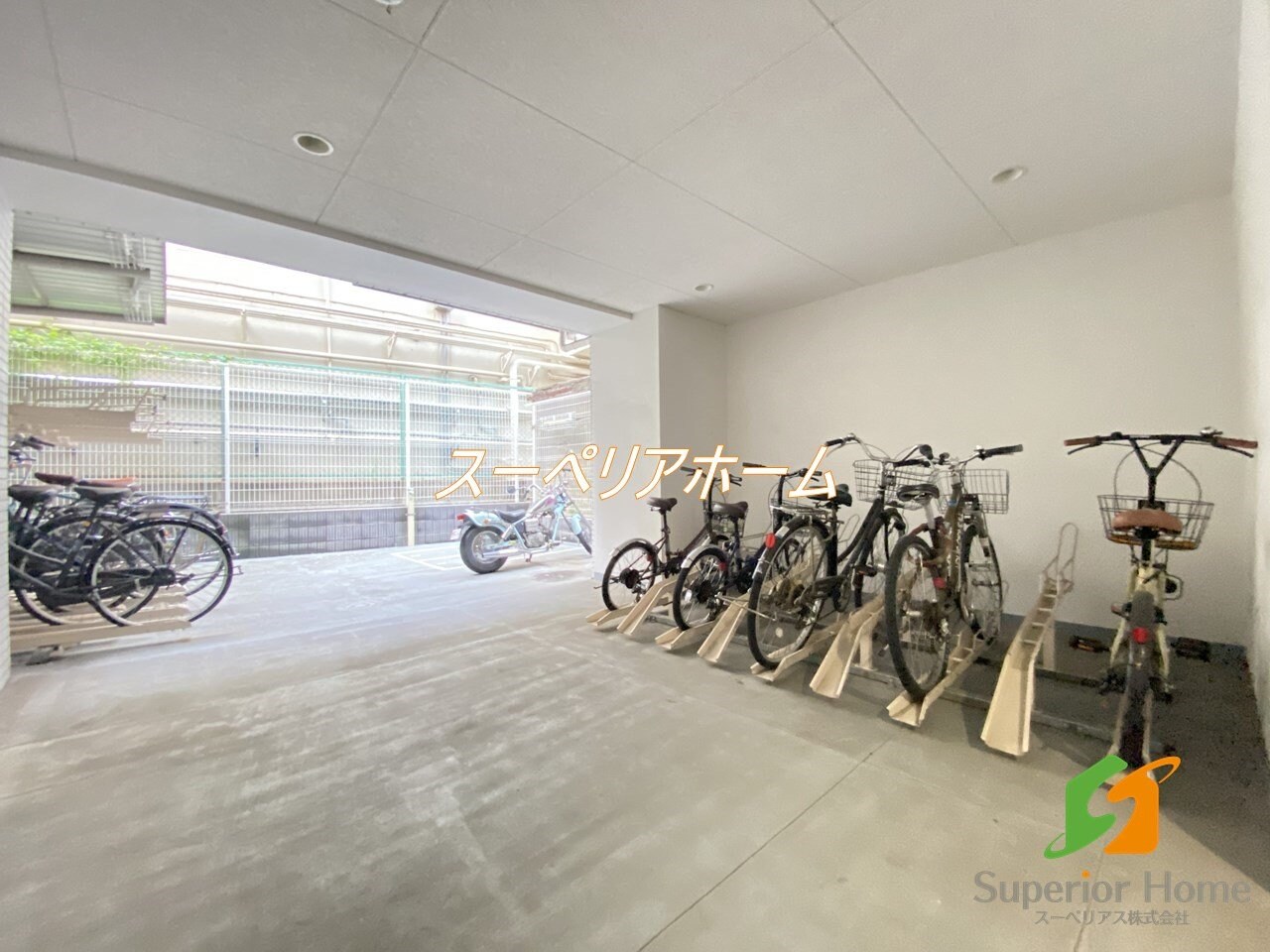 プライマル上野EASTの物件内観写真