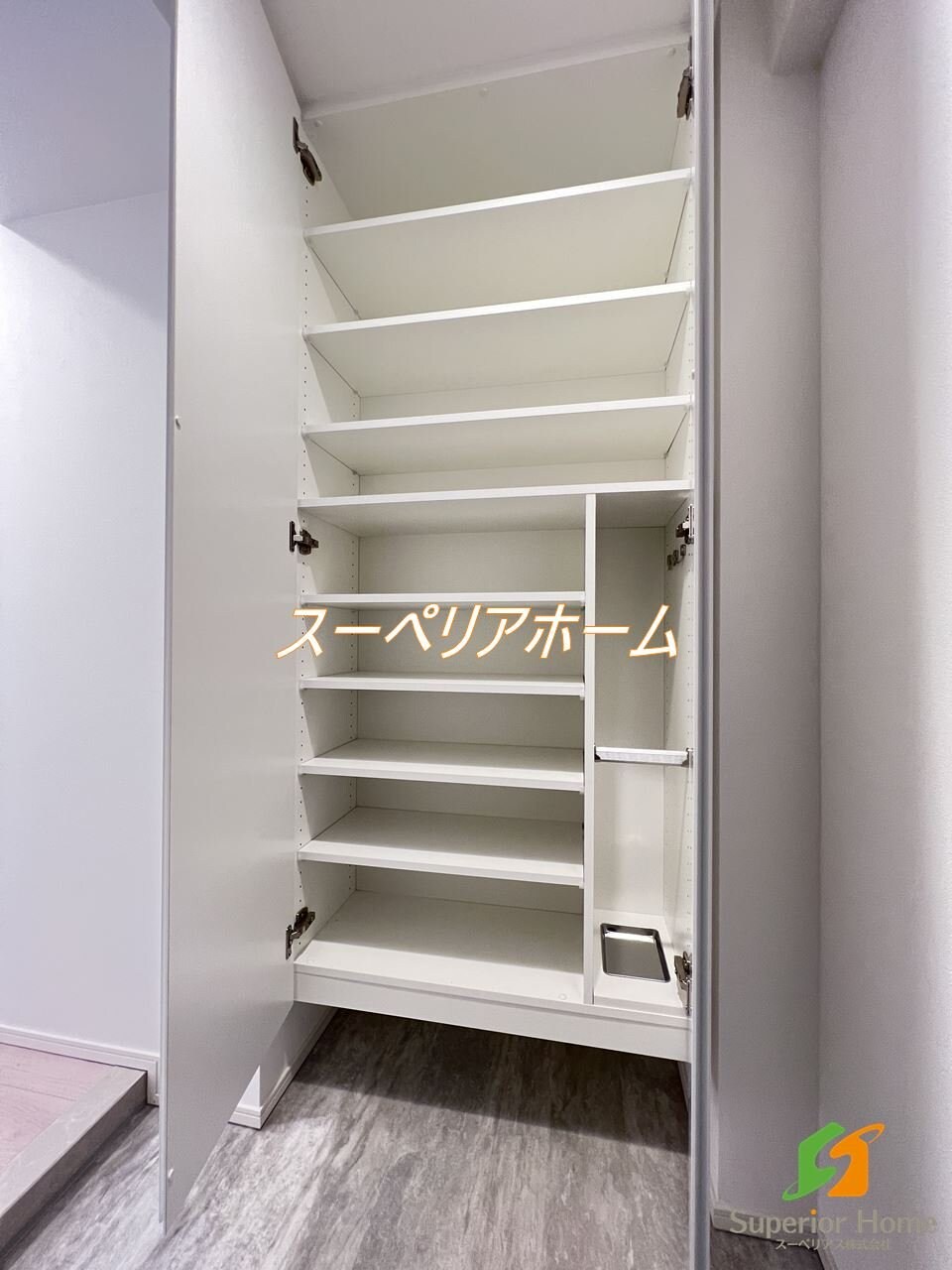 THE ROOMの物件内観写真