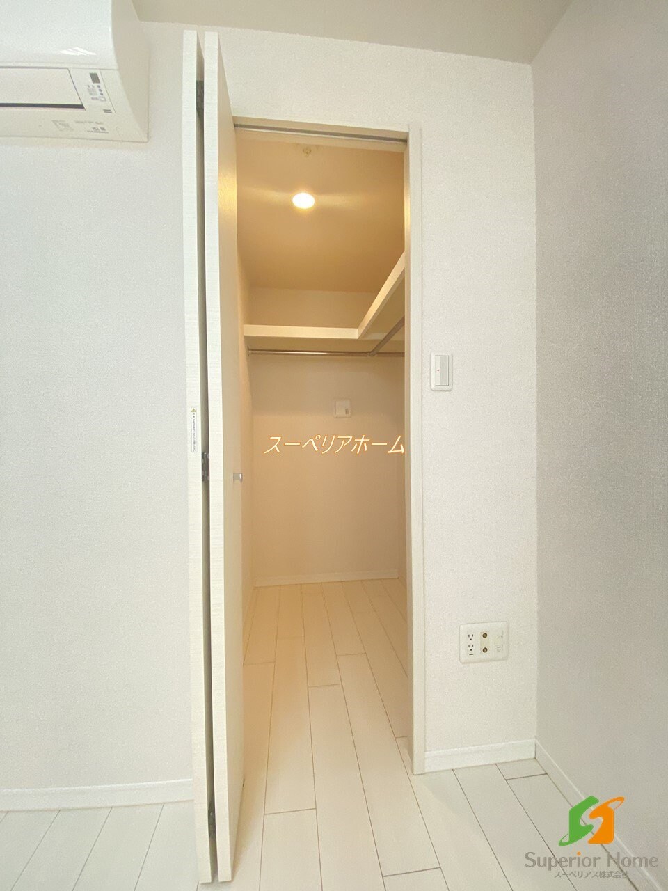 コンフォリア早稲田の物件内観写真