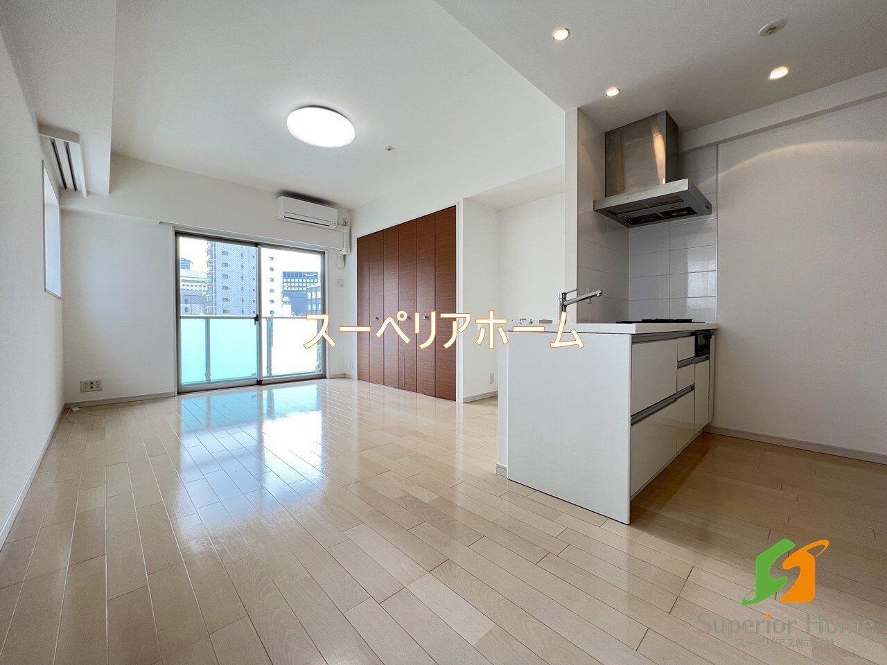 コンフォリア神田神保町の物件内観写真