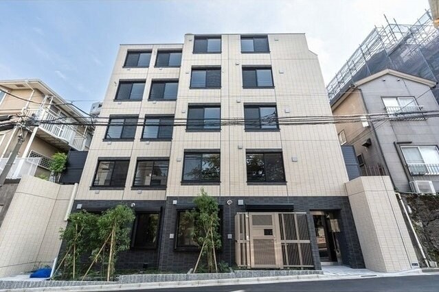 ウェルスクエア新宿戸山の物件外観写真