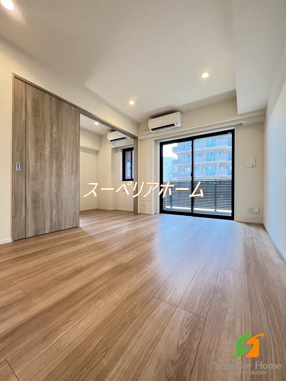 ドゥーエ入谷IIIの物件内観写真