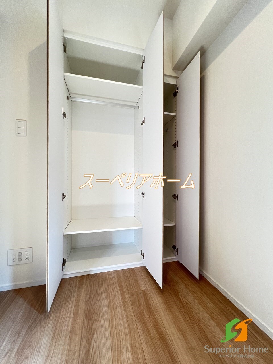 ドゥーエ入谷IIIの物件内観写真