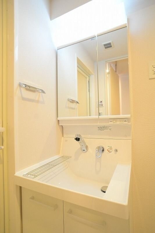 グランドコンシェルジュ菊川の物件内観写真