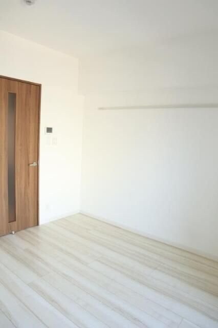 イート　アパートメント　ヴェリタスの物件内観写真