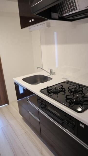 イート　アパートメント　ヴェリタスの物件内観写真