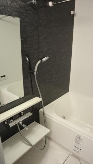 イート　アパートメント　ヴェリタスの物件内観写真