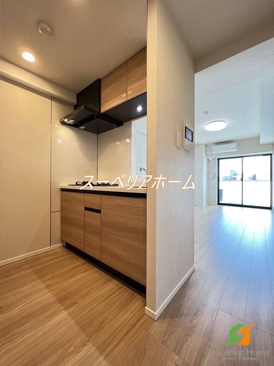 市谷台町坂フロントの物件内観写真